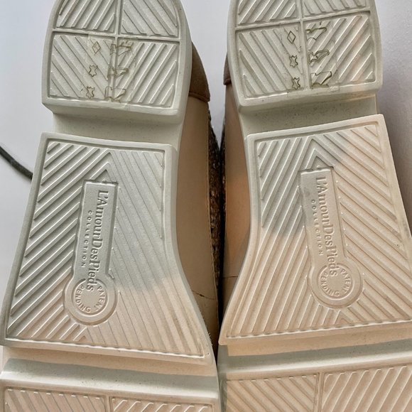 "L'Amour Des Pieds" Beige & Silver Lace-Up Casual Shoes - Picture 9 of 12